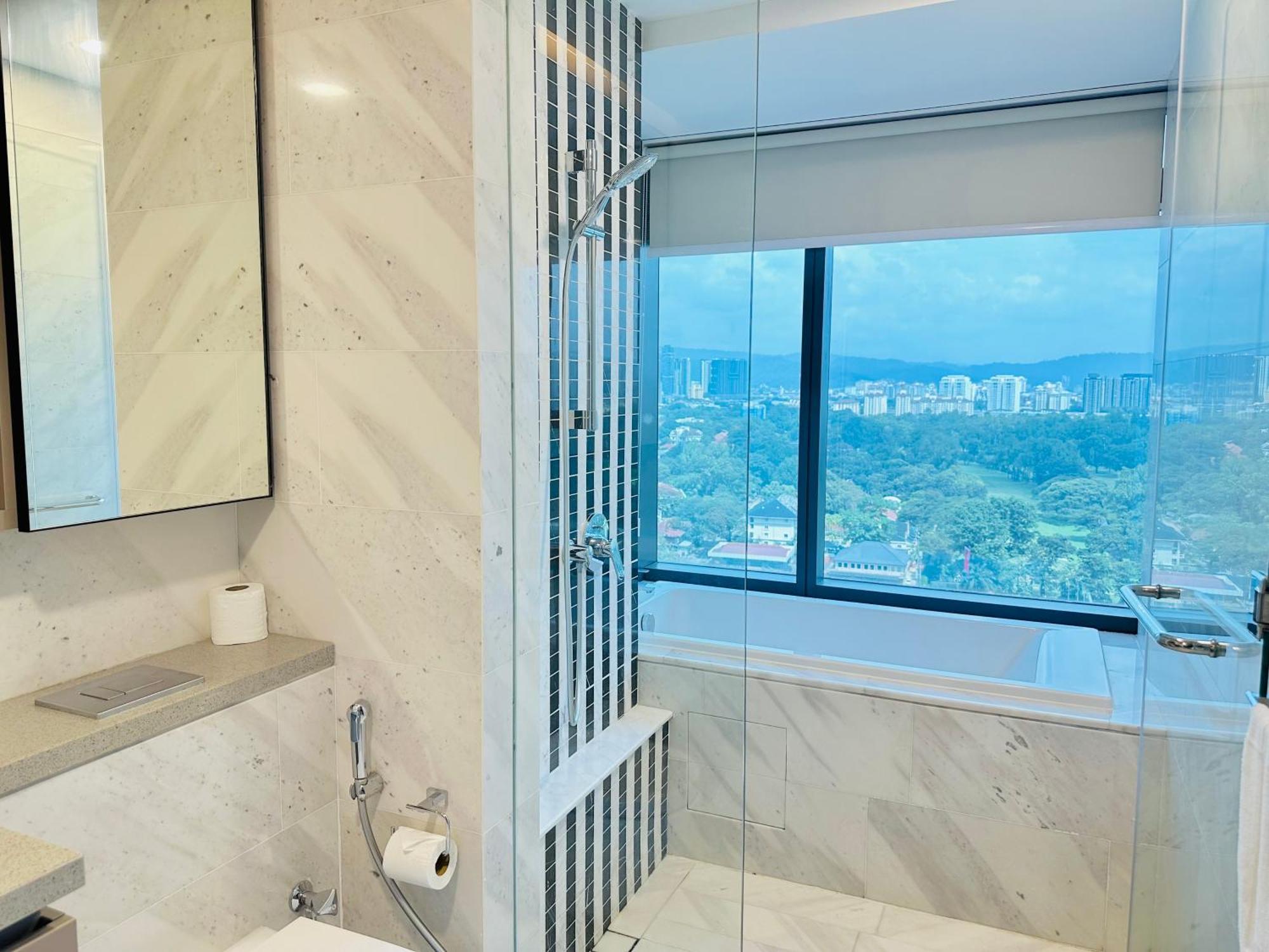 Crystal Suite At Eaton Klcc Kuala Lumpur Exteriör bild