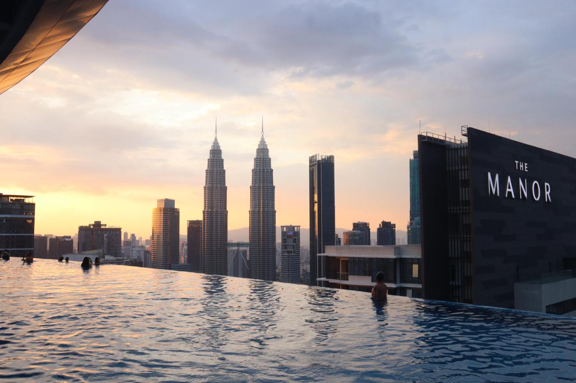 Crystal Suite At Eaton Klcc Kuala Lumpur Exteriör bild