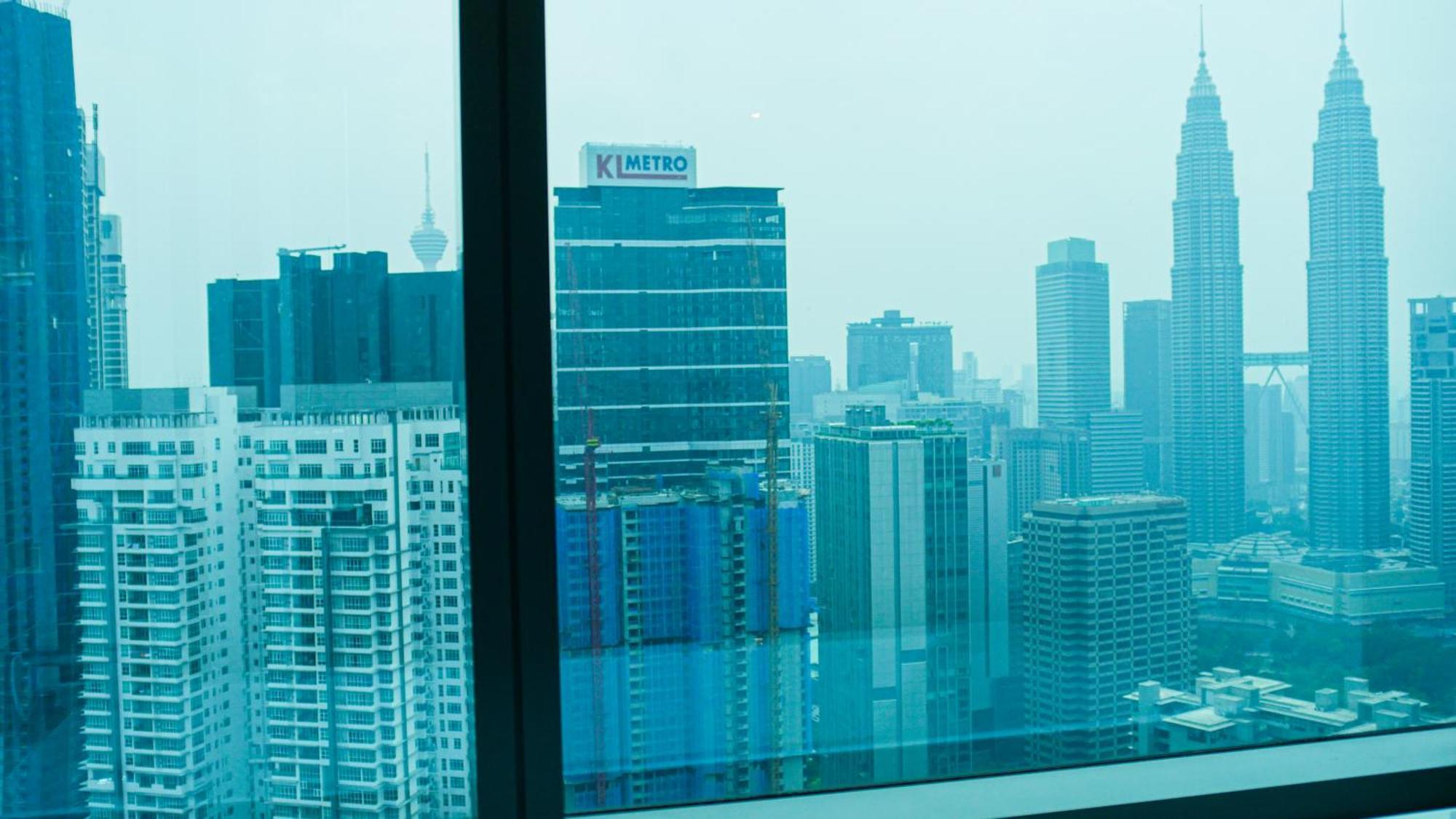 Crystal Suite At Eaton Klcc Kuala Lumpur Exteriör bild